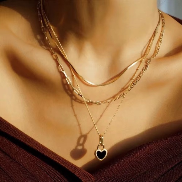 18K Gold Plated - Heart Pendant Necklace - Picture 1 of 6